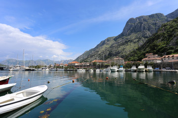 Fototapeta na wymiar Kotor Bay boats