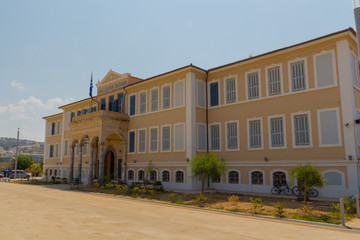 Obraz premium Rethymno, Greece - August 4, 2016: Building of the Prefecture of Rethymno.