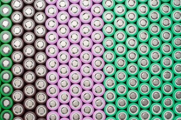 18650 li-ion batteries