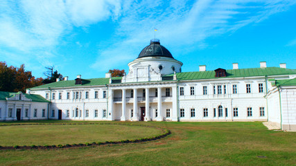 Fototapeta na wymiar Kachanivka Palace in the bright day