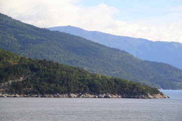 Fototapeta premium paysage des fjords en Norvège