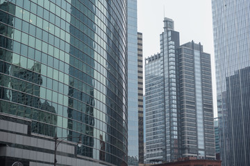 Fototapeta na wymiar Majestic high-rise blocks situating in Chicago city