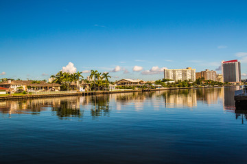 Fototapeta na wymiar Luxury houses at the canal in Miami Beach
