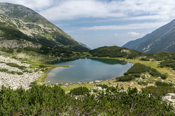 Fototapeta na wymiar Panoramic view of Muratovo lake, Pirin Mountain, Bulgaria