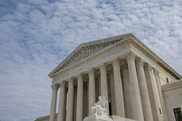 U.S. Supreme Court - wide angle with blue sky and clouds - obrazy, fototapety, plakaty