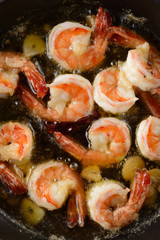 海老のアヒージョ