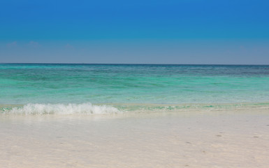 Fototapeta na wymiar Beautiful Beach and tropical sea, Holiday background