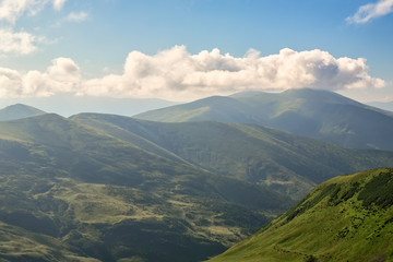 Obraz premium Mountains in the sun