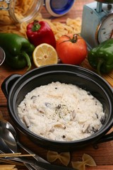 mushroom cream risotto on hot pot