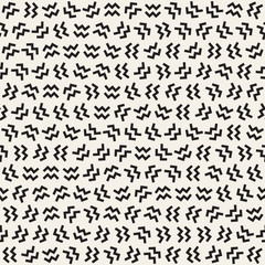 Naklejka premium Trendy Texture With Scattered Geometric Shapes. Vector Seamless Pattern.
