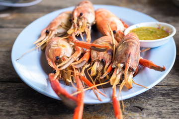 Cooked jumbo shrimps grilled
