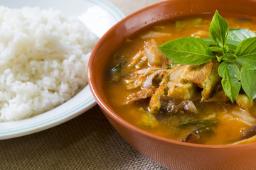 curry spicy with shrimp and fried egg vegetables - gaeng som