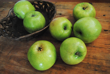 Green apples