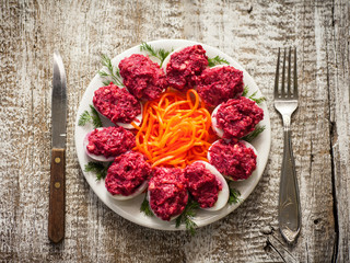 eggs stuffed with beetroot