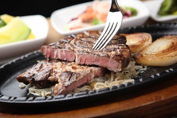 dry aging steak