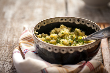 salad potato and dill