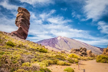 Tuinposter Pico del Teide with Roque Cinchado rock, Tenerife, Canary Islands, Spain © JFL Photography