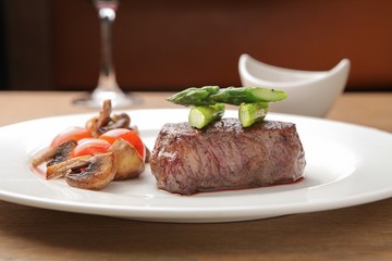 beef tenderloin steak