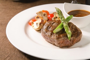 beef tenderloin steak