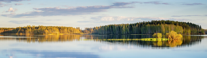 панорама весеннего пейзажа на уральской реке Иртыш, Россия, май, - obrazy, fototapety, plakaty