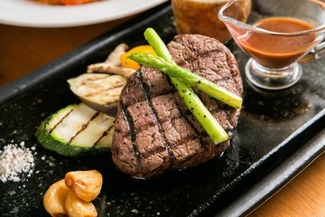 beef steak with asparagus