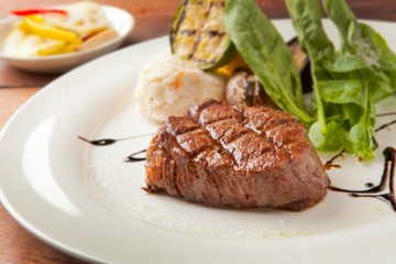 beef tenderloin steak