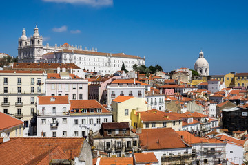 Fototapeta na wymiar Portugal - Lissabon - Alfama - Igreja de Sao Vicente de Fora und Panteao Nacional
