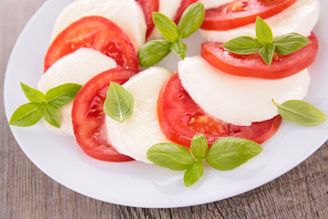 caprese salad