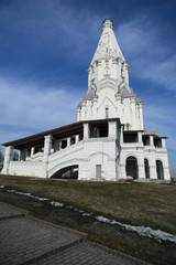 Fototapeta na wymiar Church of the Ascension in Kolomenskoye