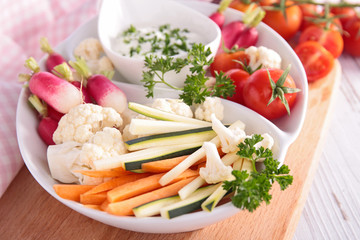 raw vegetable and dip