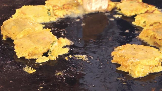 Roti mataba cooking