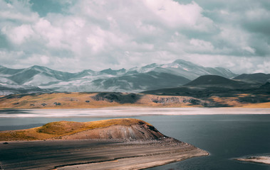 Laguna del Maule, Chile