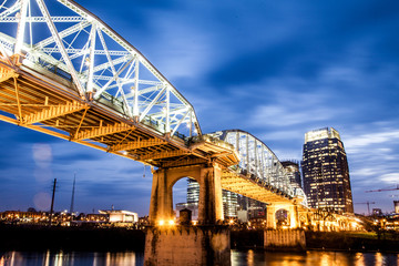 Fototapeta na wymiar The John Seigenthaler Pedestrian Bridge in Nashville, Tennessee
