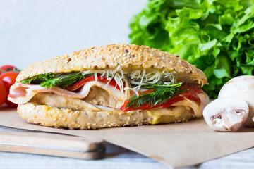 Sandwich with chicken