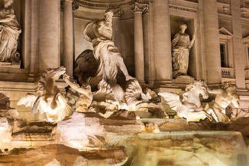 Trevi fountain detail