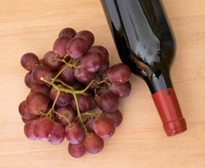 Esencia del vino.
Materia prima de donde se obtiene el vino después de ser tratada.
