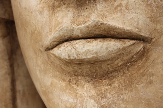 Labios de piedra