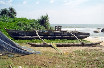 Fototapeta na wymiar Lanka boat, Gintota, Sri Lanka