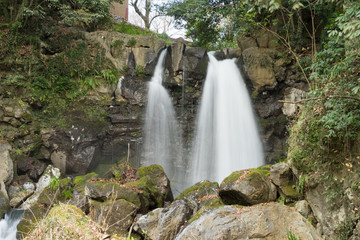 Fototapeta premium Fudo Waterfall of Susono Kairakuen Park