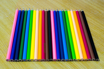 Color pencil draw art school educaation