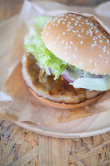 Hamburgers with fresh vegetables