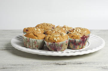 Wholemeal raspberry muffins with banana and oats