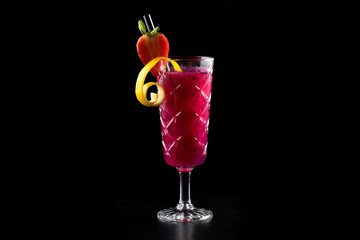 fresh fruit juice drink cocktail alcohol mint leaves garnish straw old style glass bar bartender shaker