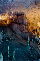 Die Tropfsteinhöhle von Postojna