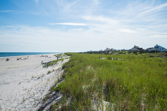 Beach Houses &ndash; Summer in the Hamptons, USA