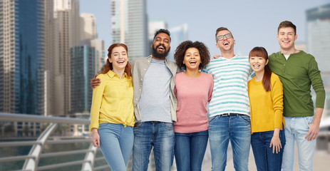 Obraz premium international group of happy people in dubai