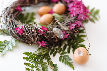 Easter bouquet in the form of a nest