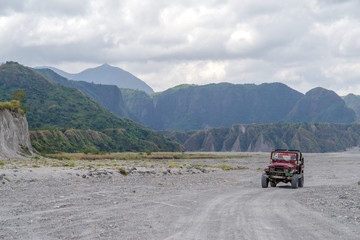 Four-wheel drive tour at Mountain Pinatubo , Philippines