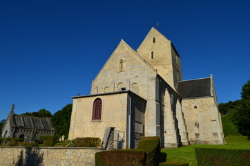 Fototapeta na wymiar L’église Saint-Côme-et-Saint-Damien à Saint-Côme de Fresné (Calvados-Normandie)