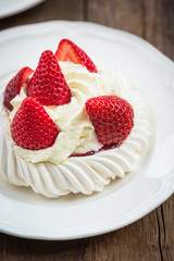 Mini Pavlova Meringue Cake with Fresh Strawberries